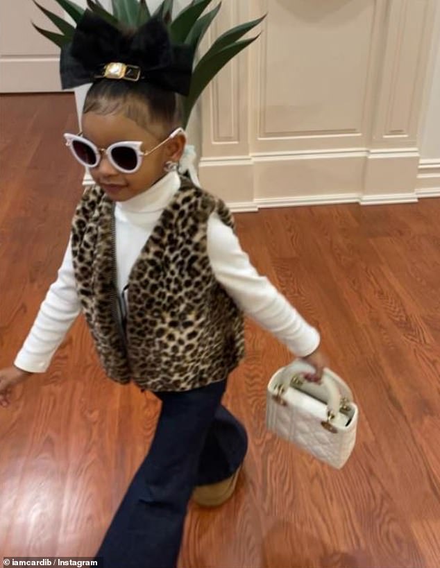 cardi b (8)