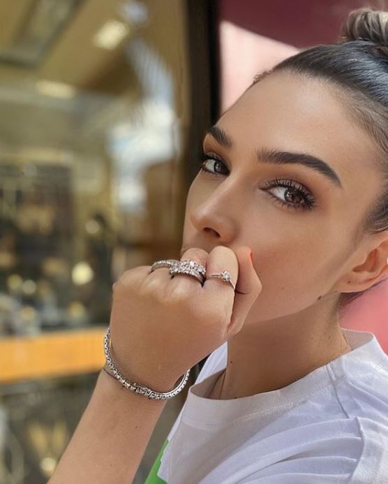 jonida vokshi ermal mamaqi elvana gjata (2)