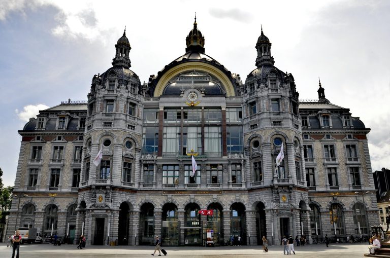 Antwerpen-Centraal-scaled