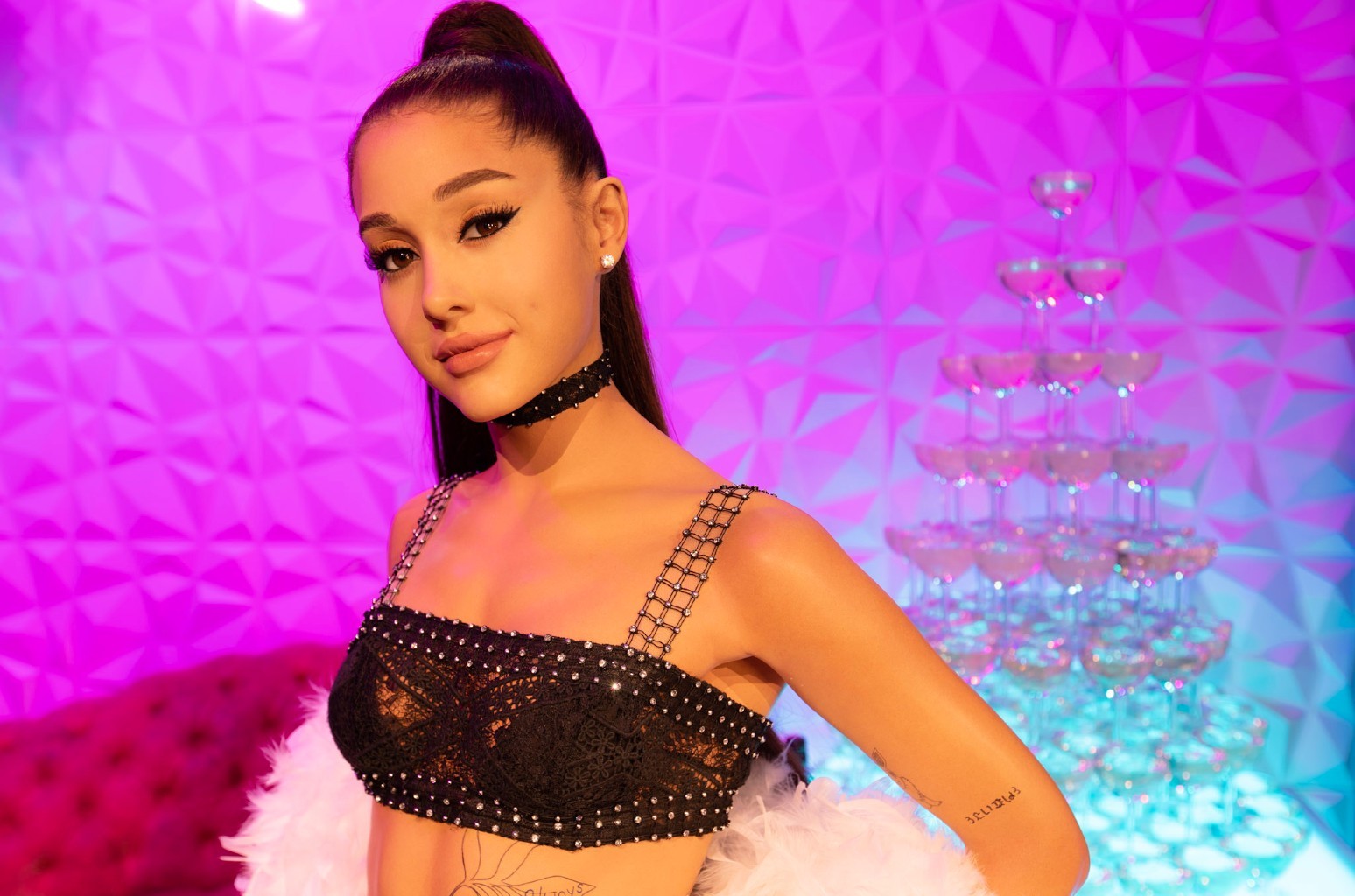 ariana grande (3)