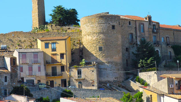 http___cdn.cnn.com_cnnnext_dam_assets_191101163226-cammarata---c-enzo-li-gregni-5