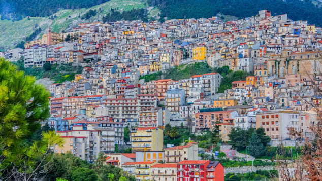 http___cdn.cnn.com_cnnnext_dam_assets_191101165142-cammarata---c-gianpiero-la-palerma---comune-cammarata-010-t