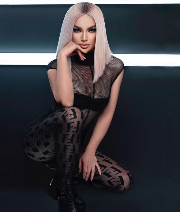 samanta karavella (8)