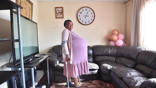 Gosiame Thamara Sithole (3)