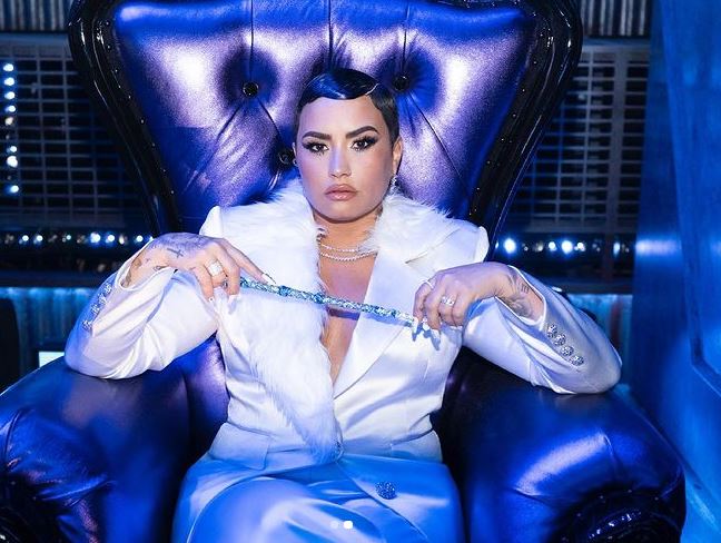 demi lovato noah cyrus (13)