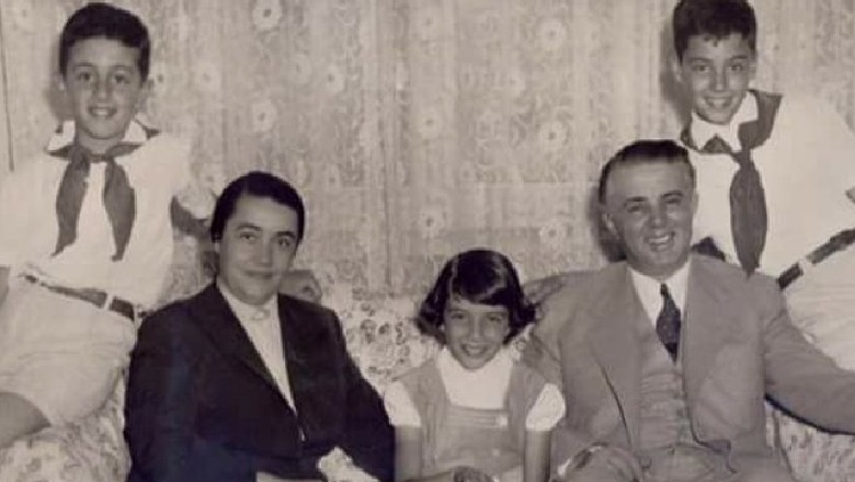 1582821733_enverhoxha (1)