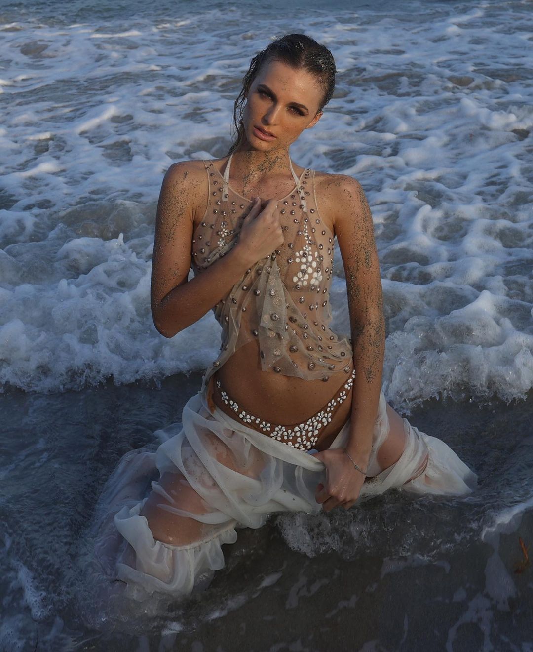 Cindy Marina genar topalli (15)