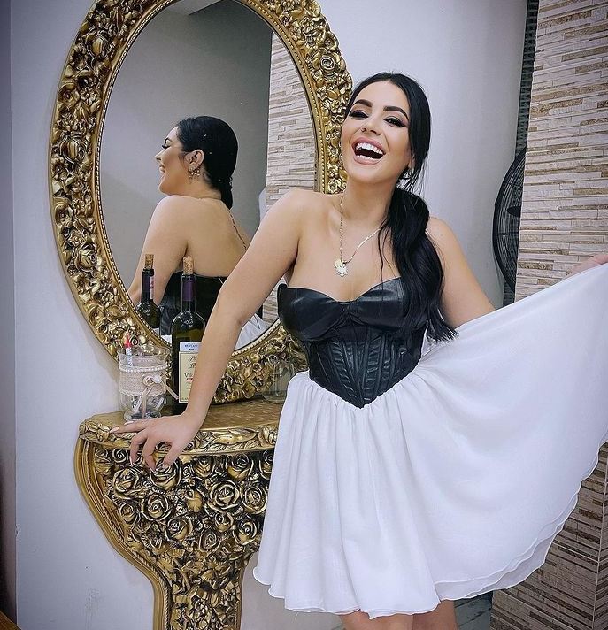 fifi (6)