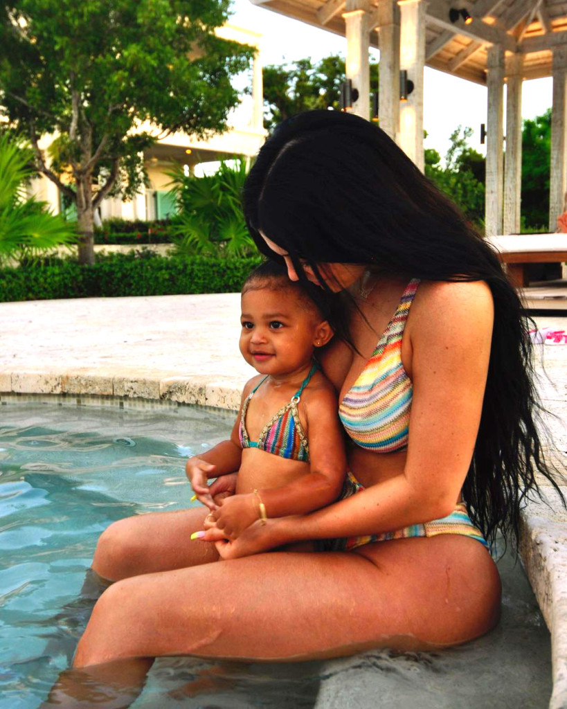 kylie jenner (11)