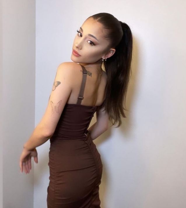 ariana grande (7)