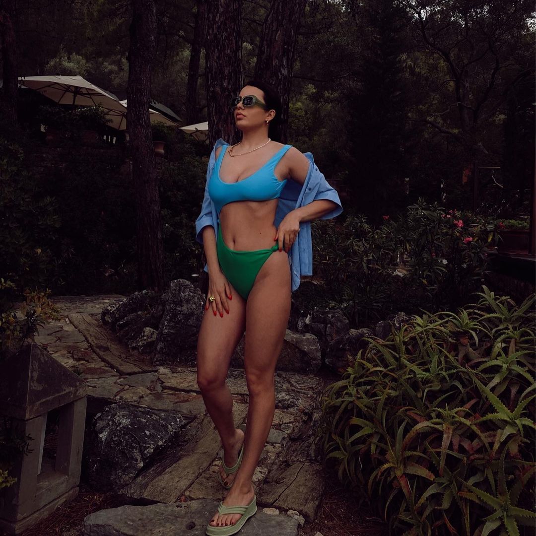 armina mevlani (8)