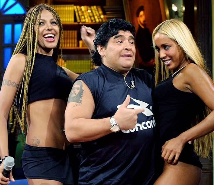 diego maradona, mavys (1)