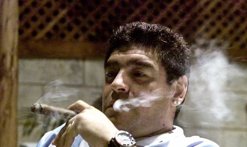 diego maradona, mavys (7)
