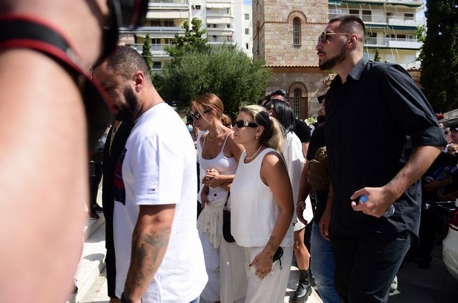 eleni foureira mad clip1