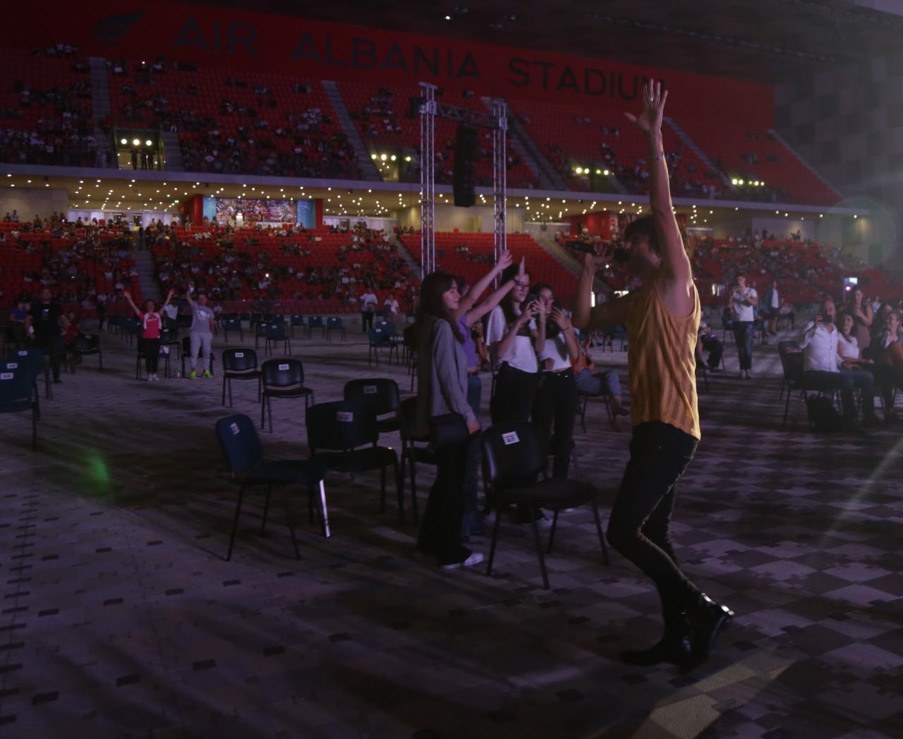 ermal meta-koncert-air albania (7)