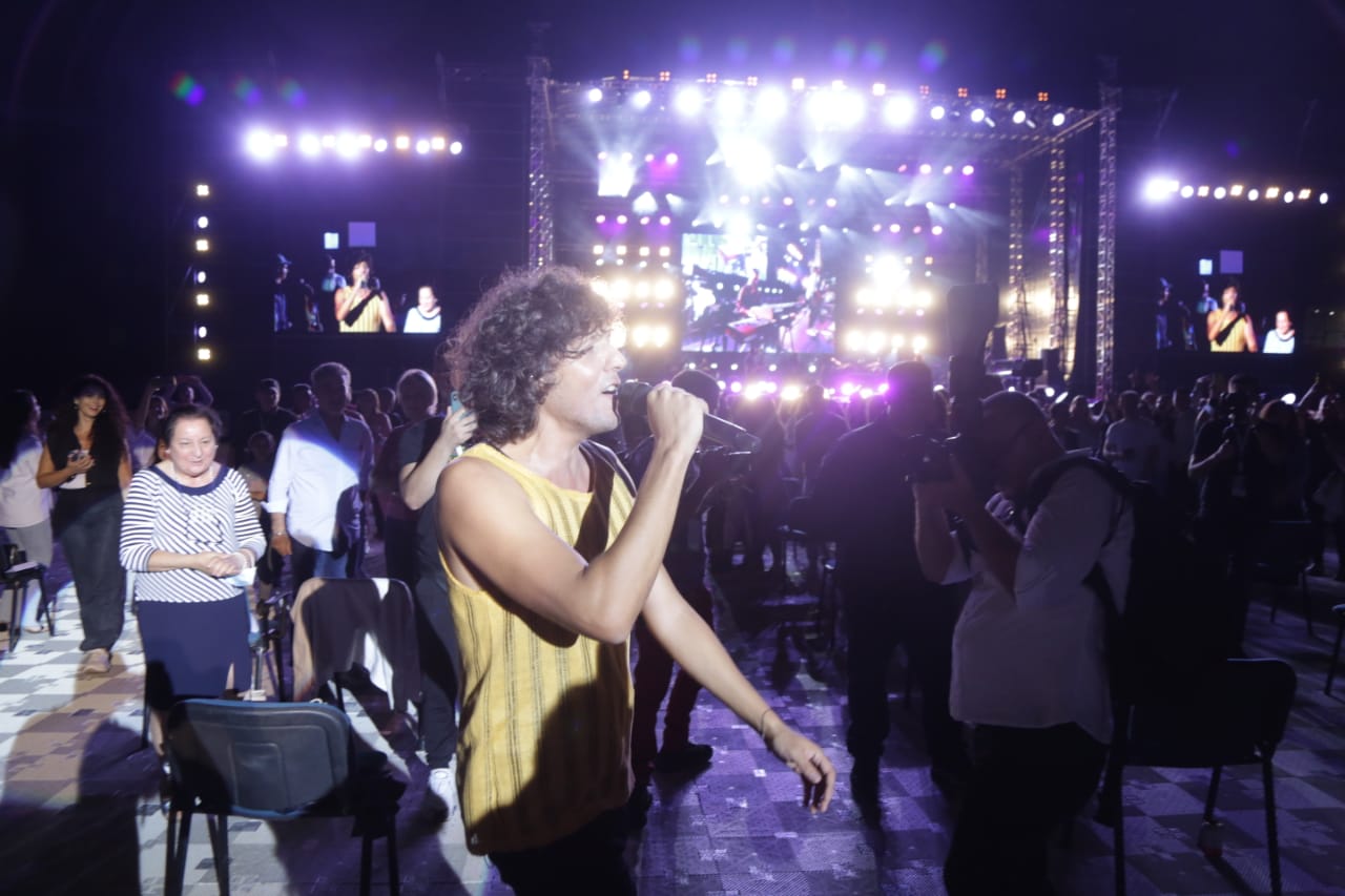 ermal meta-koncert-air albania (8)