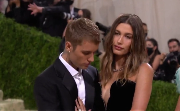 justin bieber hailey bieber (1)