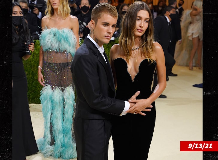 justin bieber hailey bieber (2)