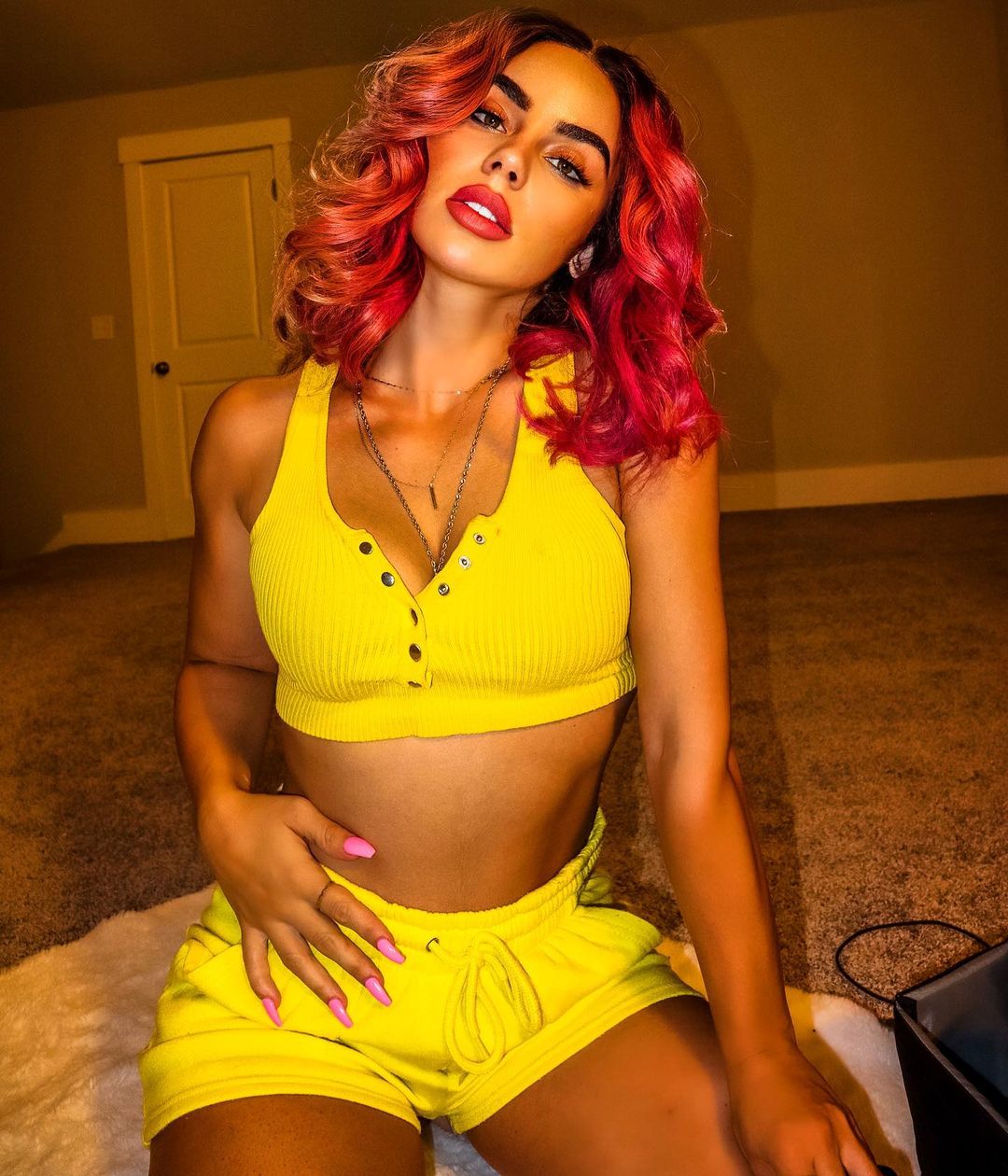 linda halimi (13)