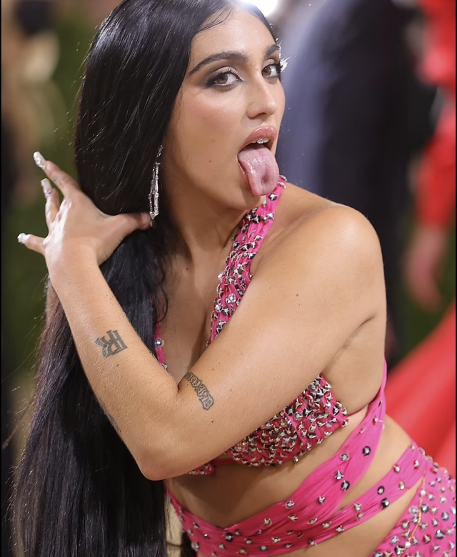 lourdes leon (4)