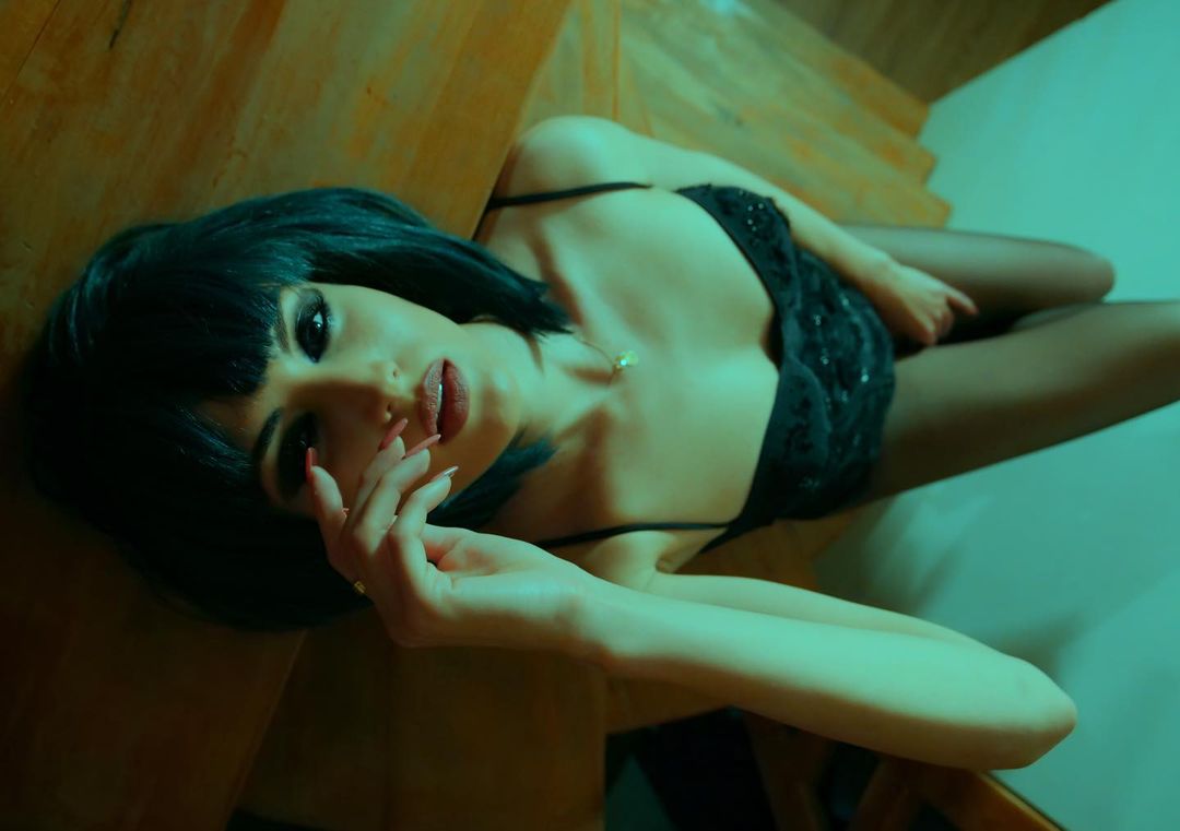 sheila haxhiraj (19)