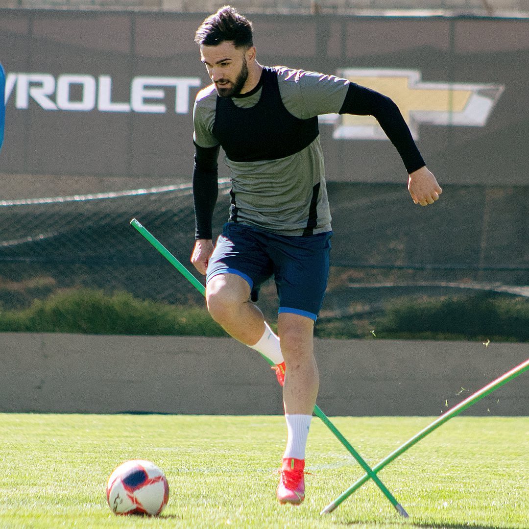 armando sadiku (17)