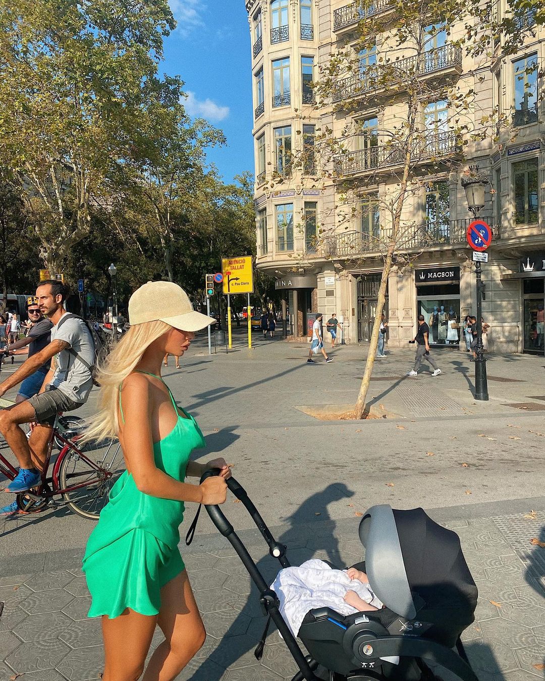 aurela hoxha (7)