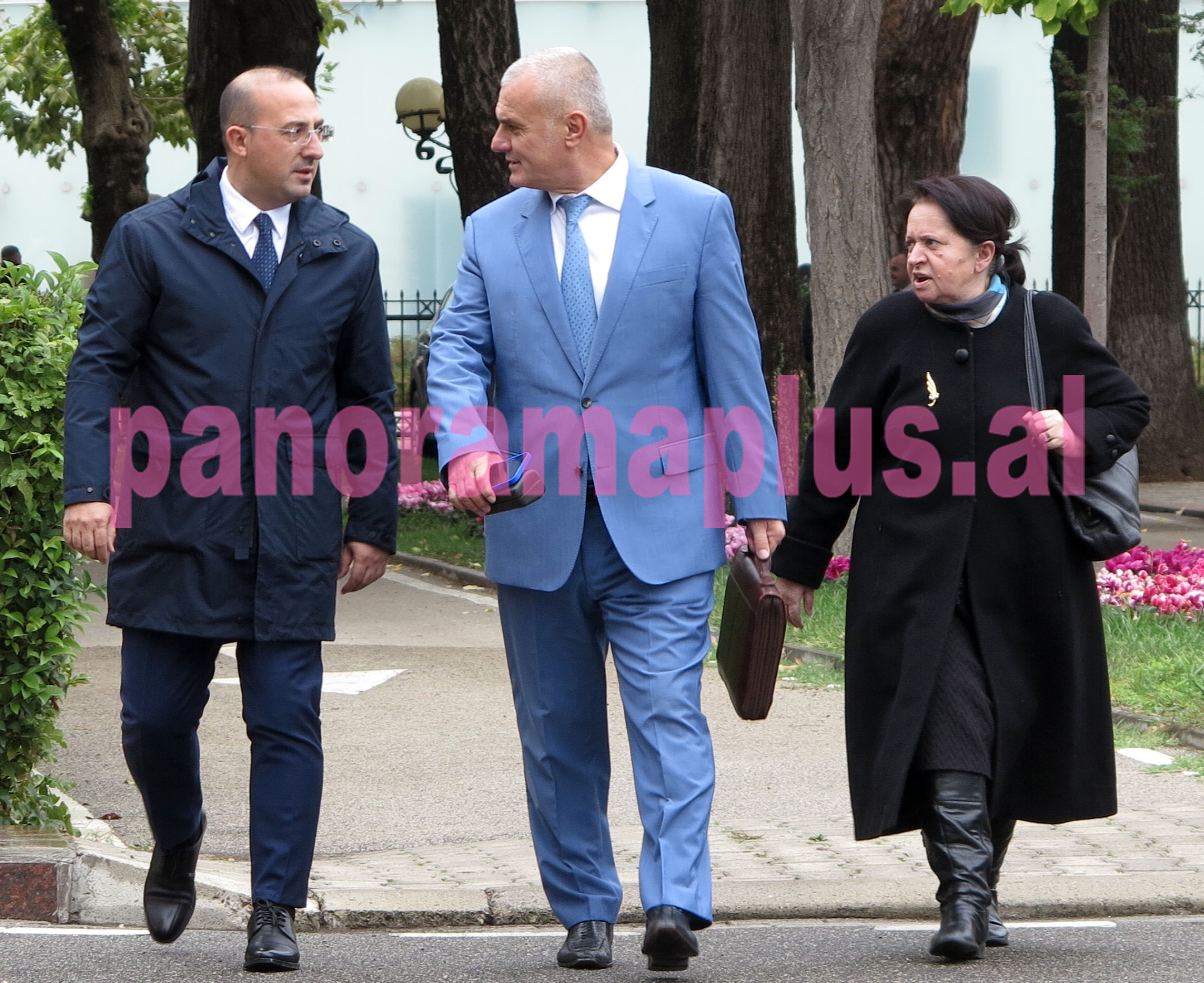 deputete parlament11