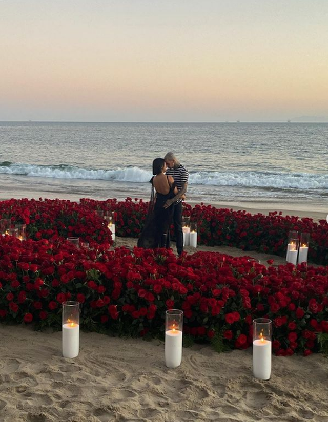 kourtney kardashian travis barker (1)
