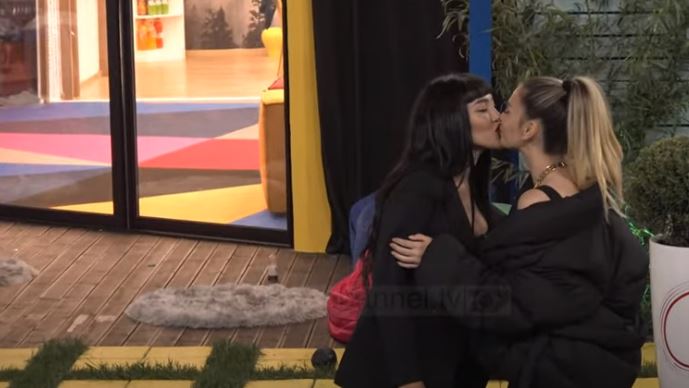 semi jaupaj, beatrix ramosaj, beniada nishani (2)