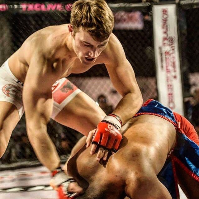 Adrian Hadribeaj (14)