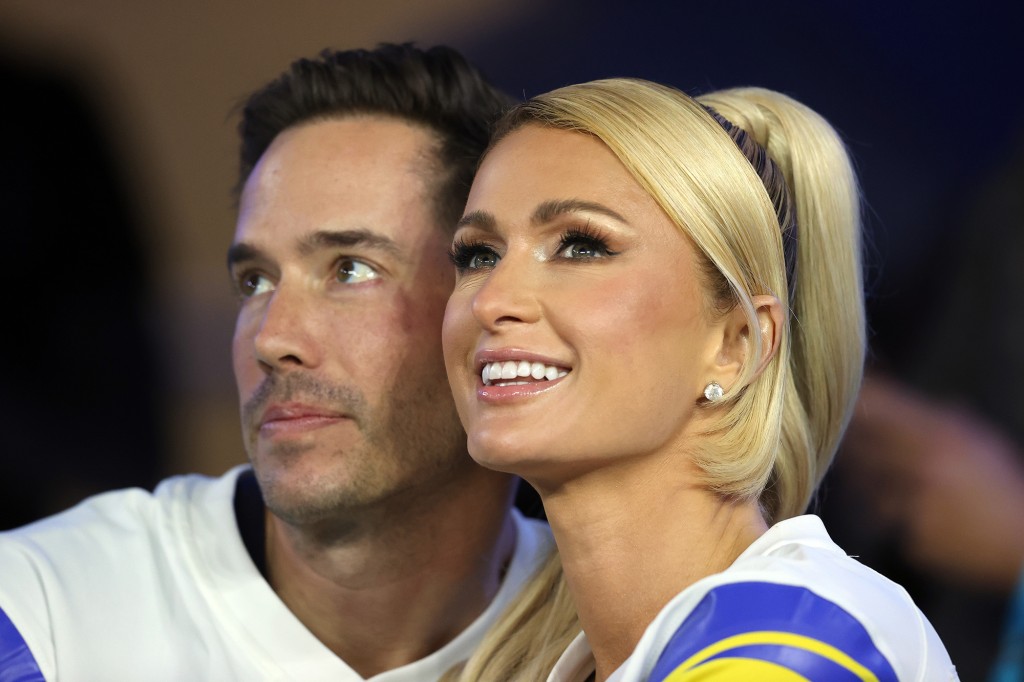 Paris Hilton and Carter Reum 2