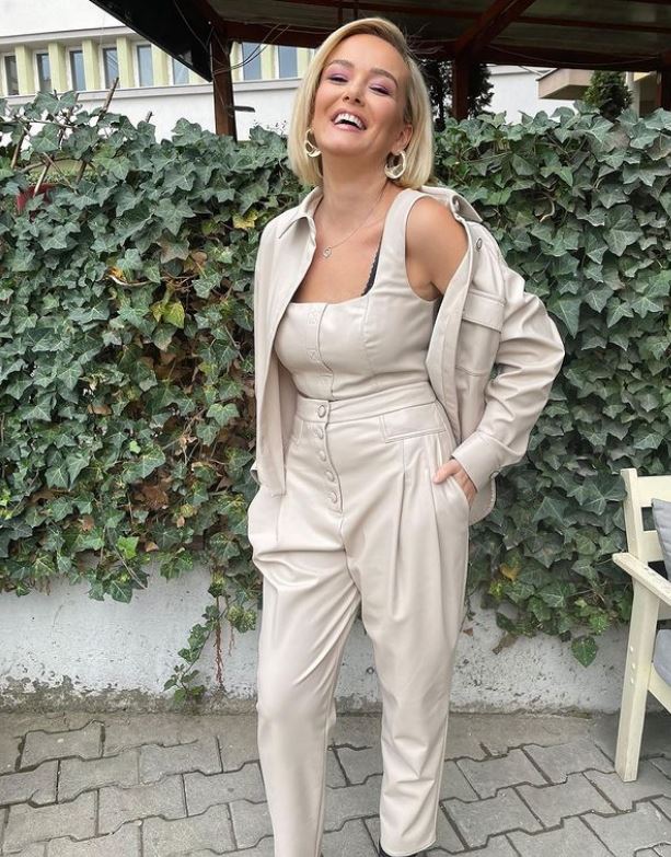 adriana matoshi (5)
