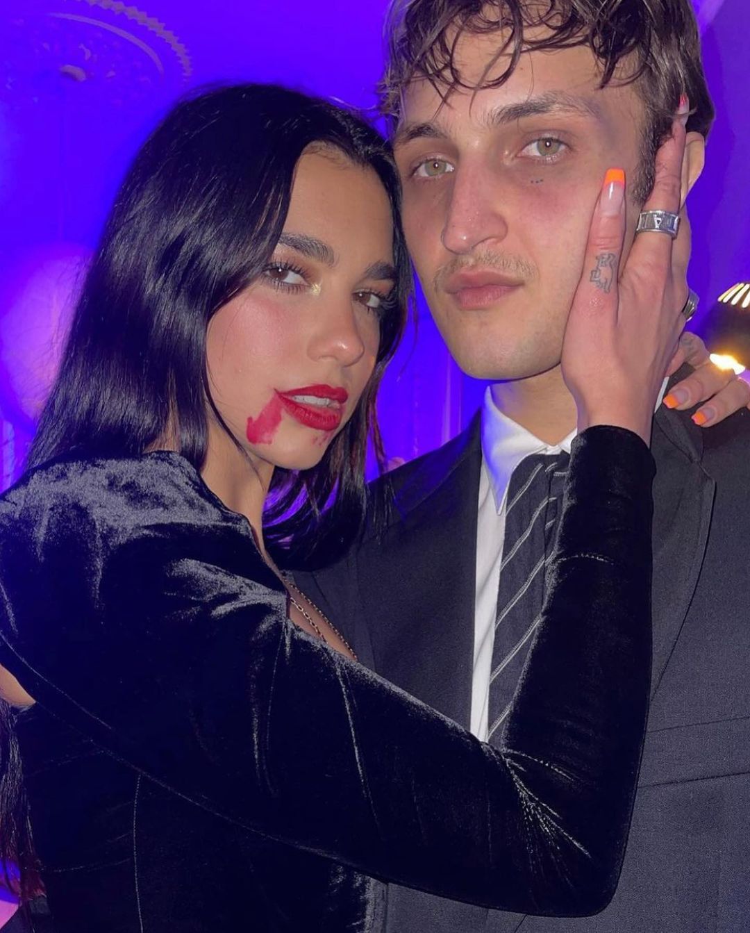 dua lipa anwar hadid1