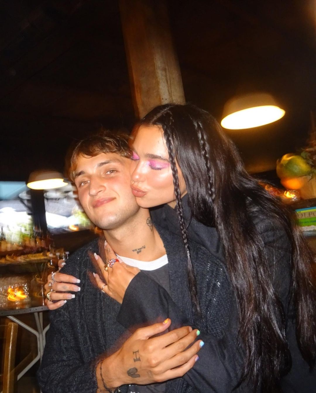 dua lipa anwar hadid2