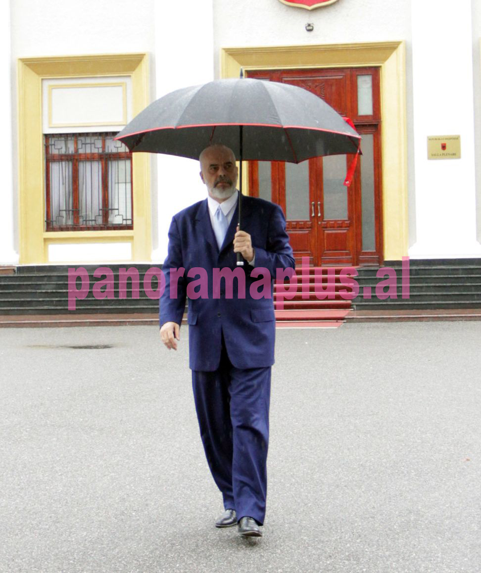 edi rama cader parlament