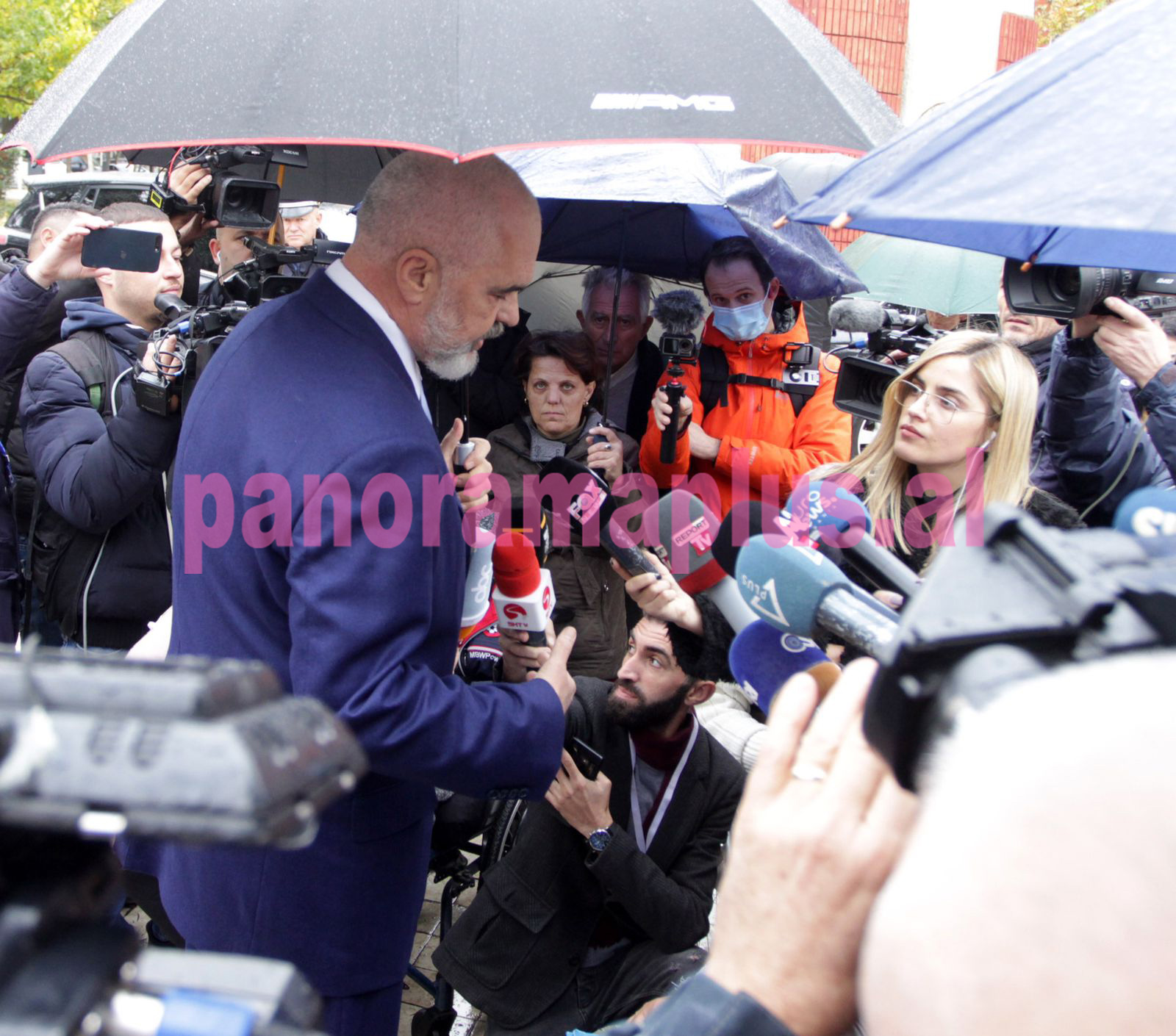 edi rama cader parlament2