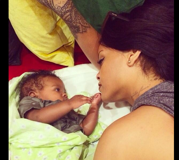rihanna (1)
