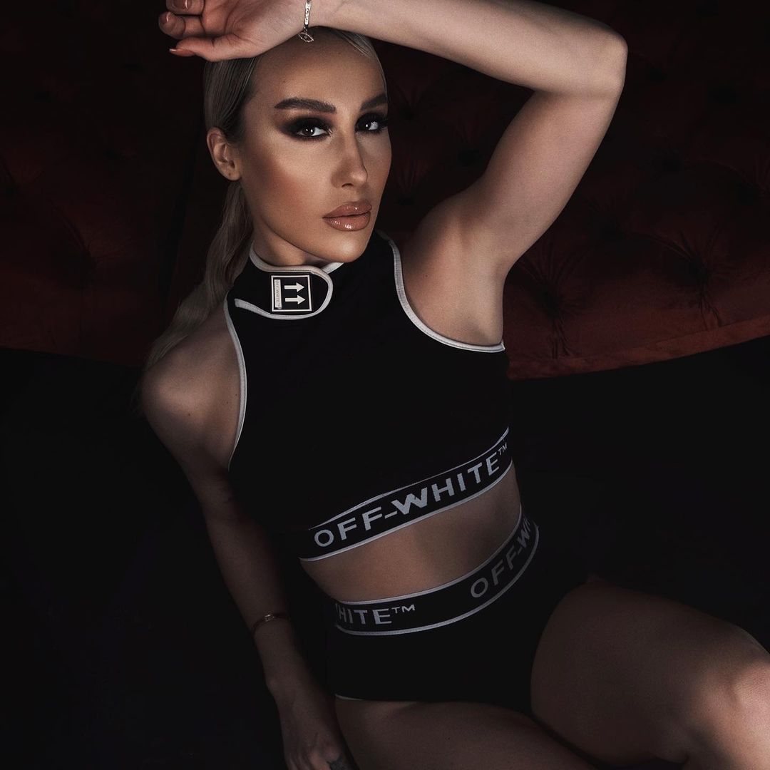 adel lami (2)