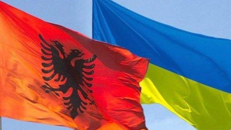 1646055205_flamuriukraineshqiperi