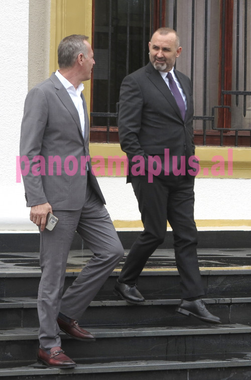 agron cela ulsi manja