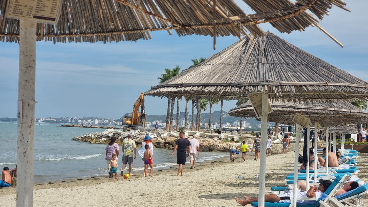Prestige-resort-shembja-ikmt-urdhri-rama-pista-media-pishinat-turizmi (11)