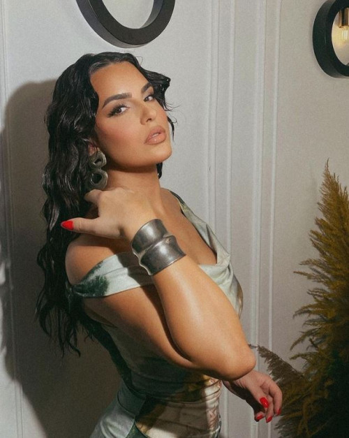 armina mevlani10