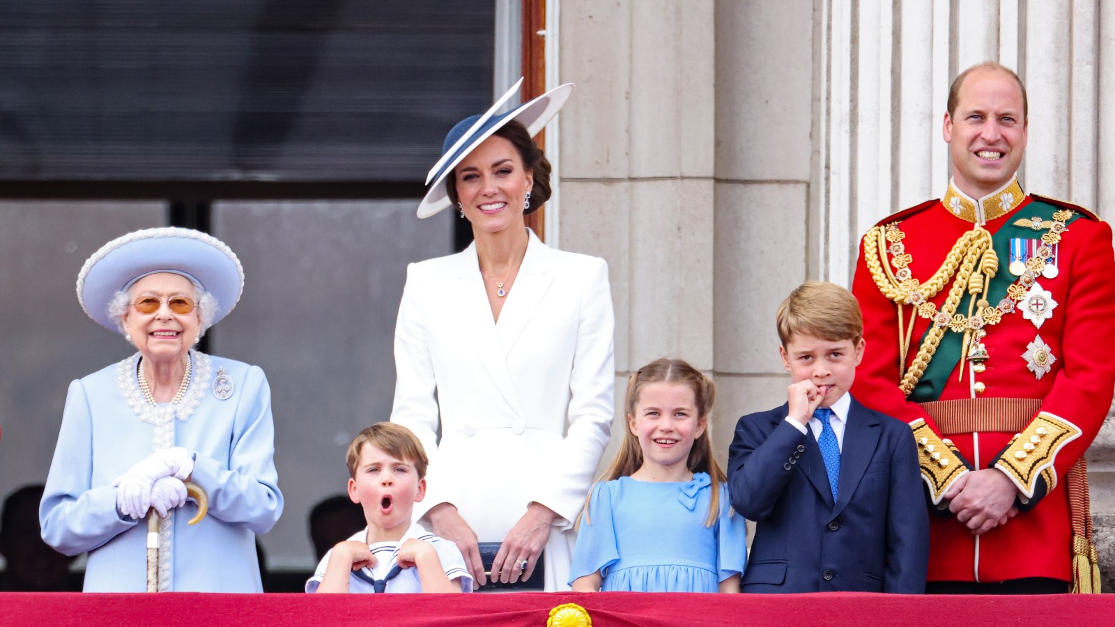 elizabeth-kate-william-louis-charlotte-george-1