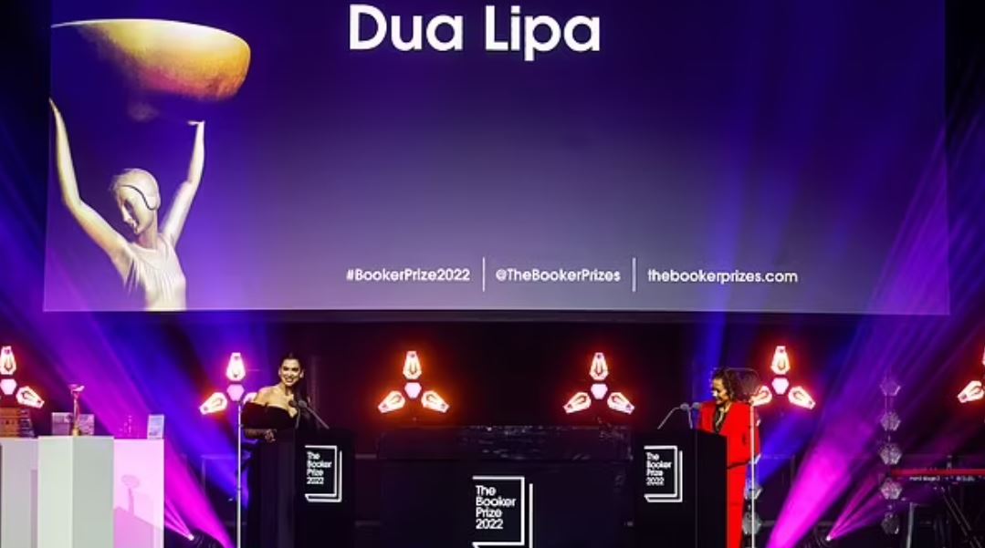 dua lipa2