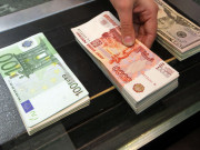 Këmbimi valutor 18 qershor/ Me sa blihen e shiten dollari dhe euro, çfarë ndodh me monedhat e tjera