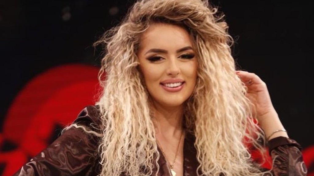 antonela-berisha-1115905830893759468568346-1