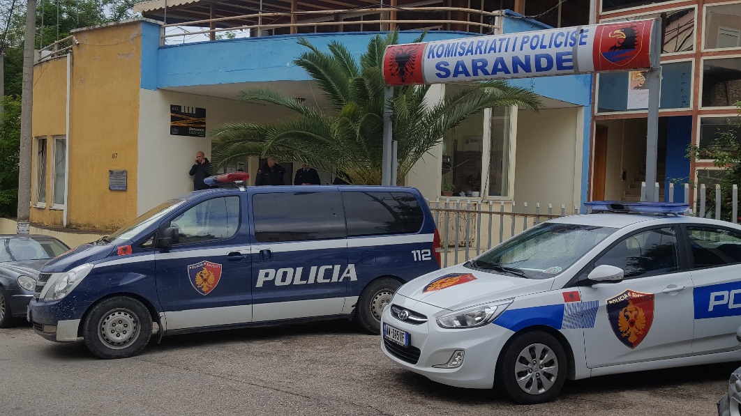 Policia-sarande (1)