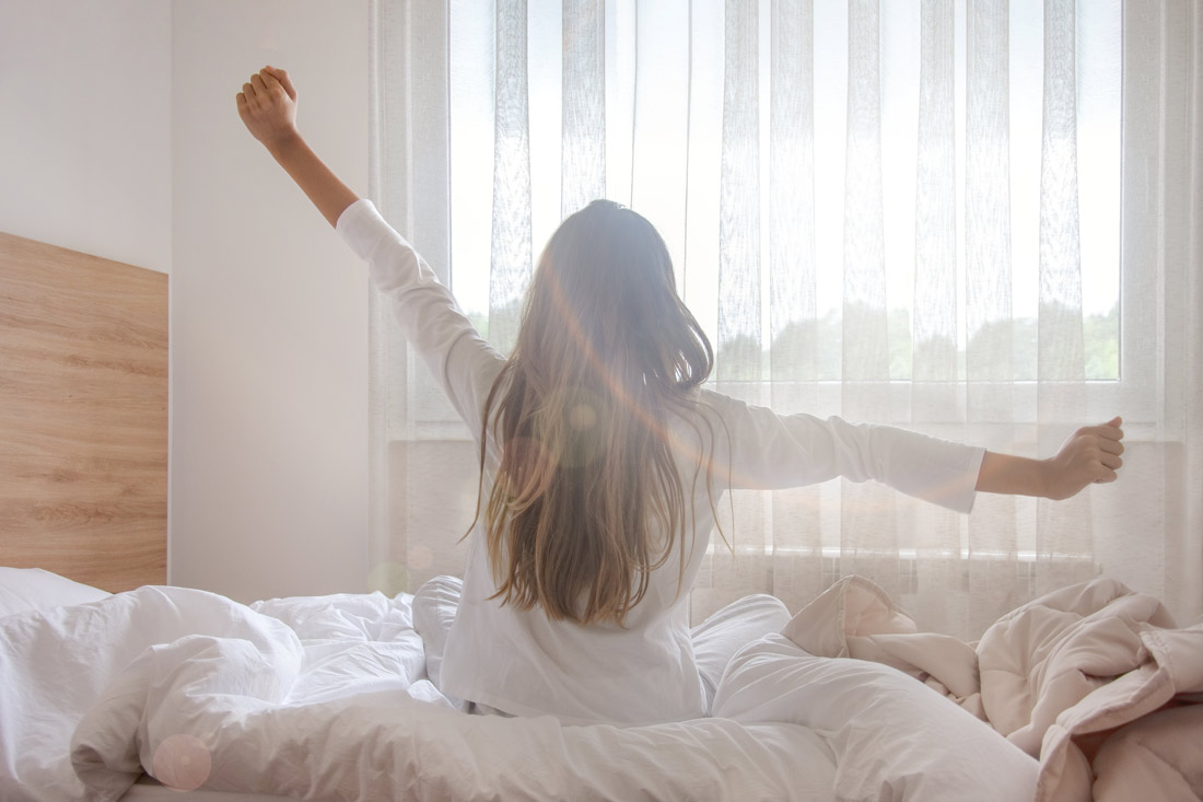 SOnline23_Sept_DUPES_How-to-Become-a-Morning-Person