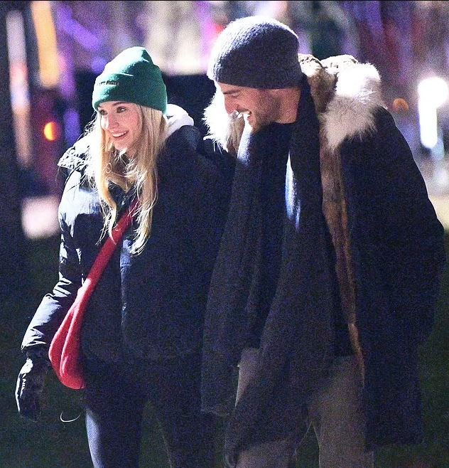Sophie Turner3